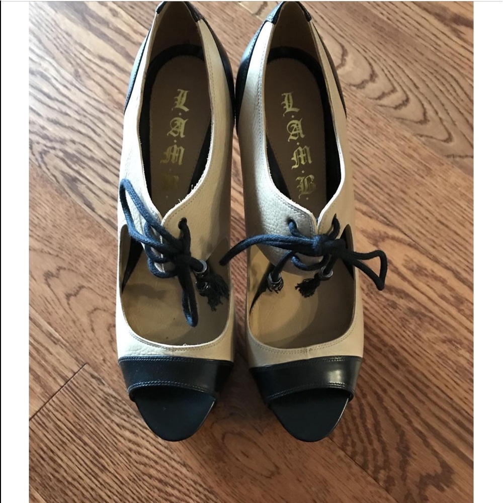 Lamb sandals